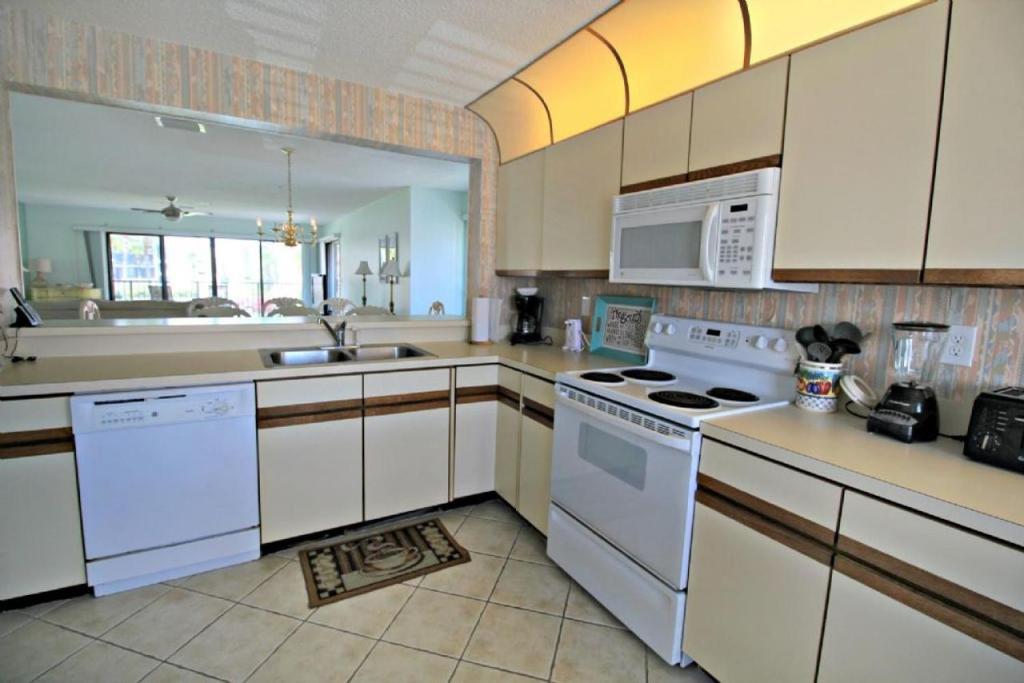 Sea Place 14266 image