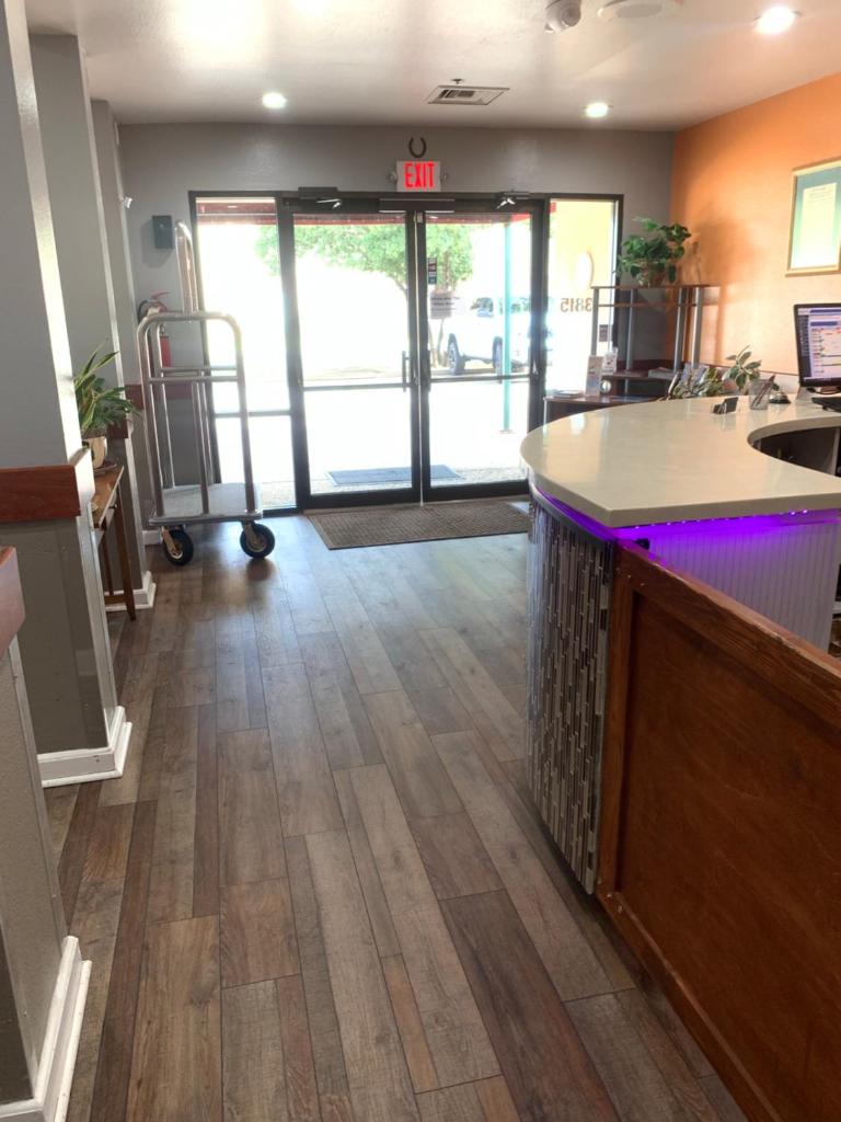 Guest House Inn Medical District near Texas Tech Univ photo 2