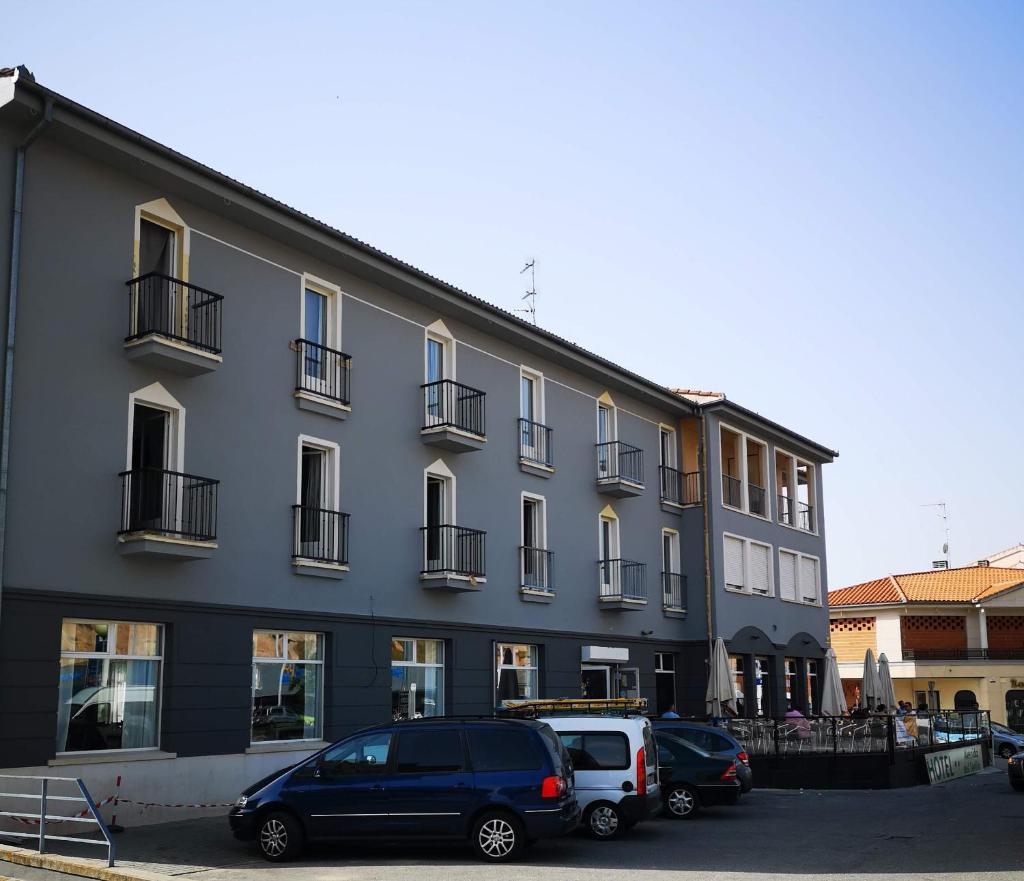 Hotel Avenida del Sotillo photo 2
