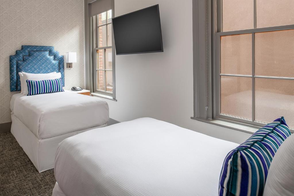 Harlow Hotel Room Type - Signature Room, 2 Twin Beds, Courtyard View (Signature Double Twin Courtyard View) Harlow Hotel Room Type - Signature Room, 2 Twin Beds, Courtyard View (Signature Double Twin Courtyard View)
