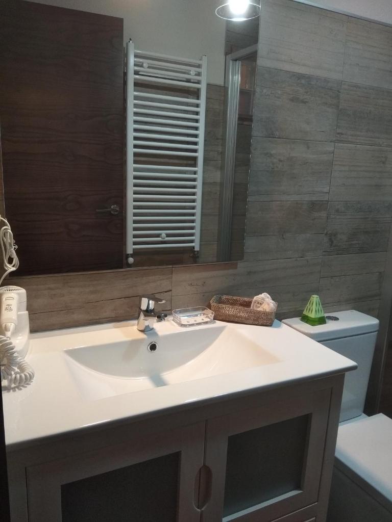 CASAS RURALES EMILIO photo 3