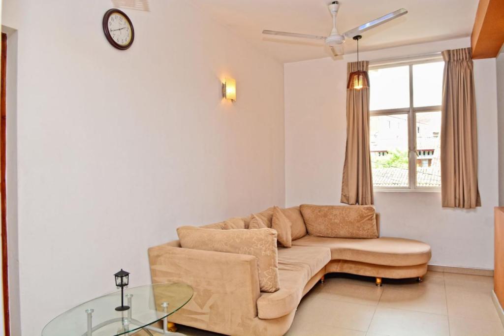 Furnished apartment at Colombo suburbs Nawala photo 3