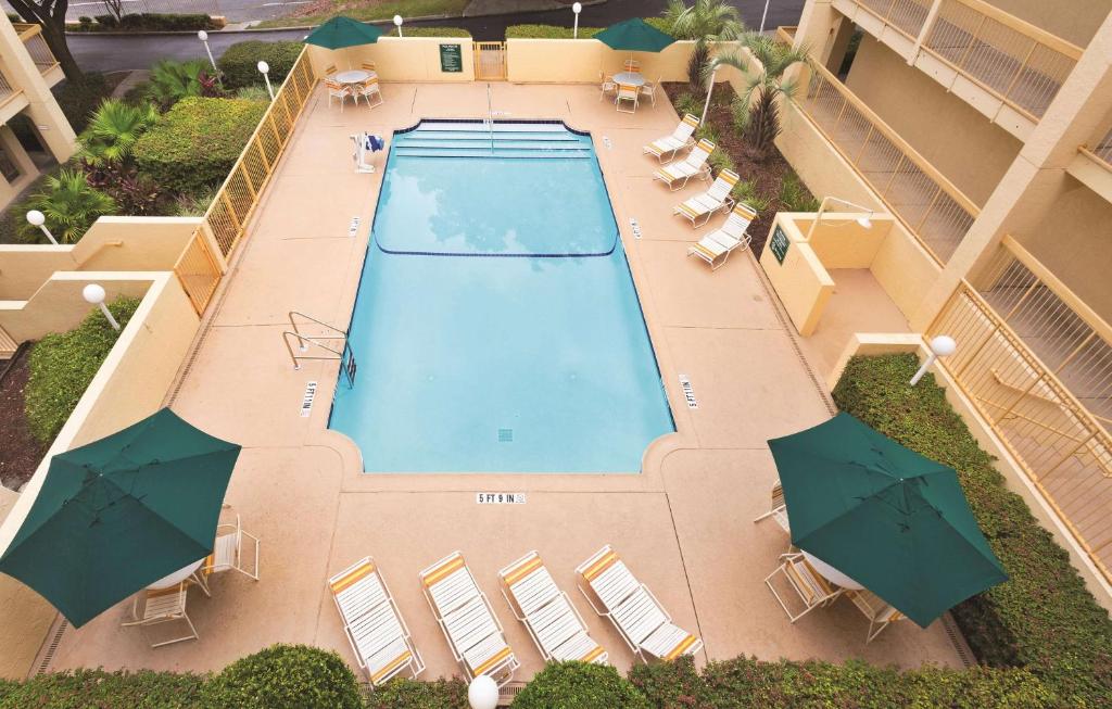 Days Inn by Wyndham Gainesville Florida photo 2