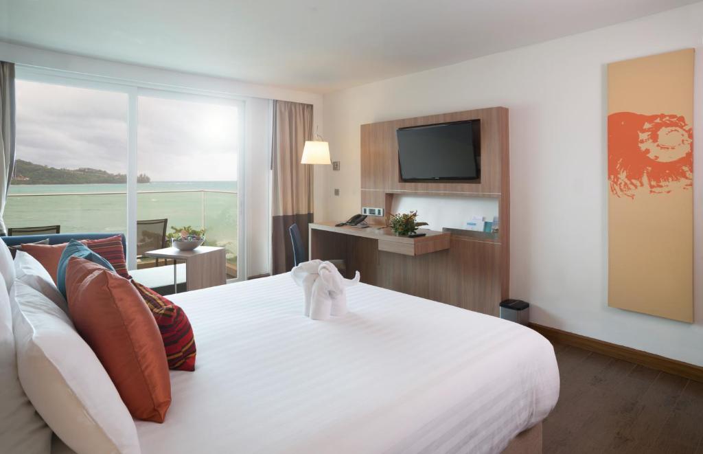 Двухместный (Номер с кроватью размера «king-size» и видом на океан), Отель Novotel Phuket Kamala Beach