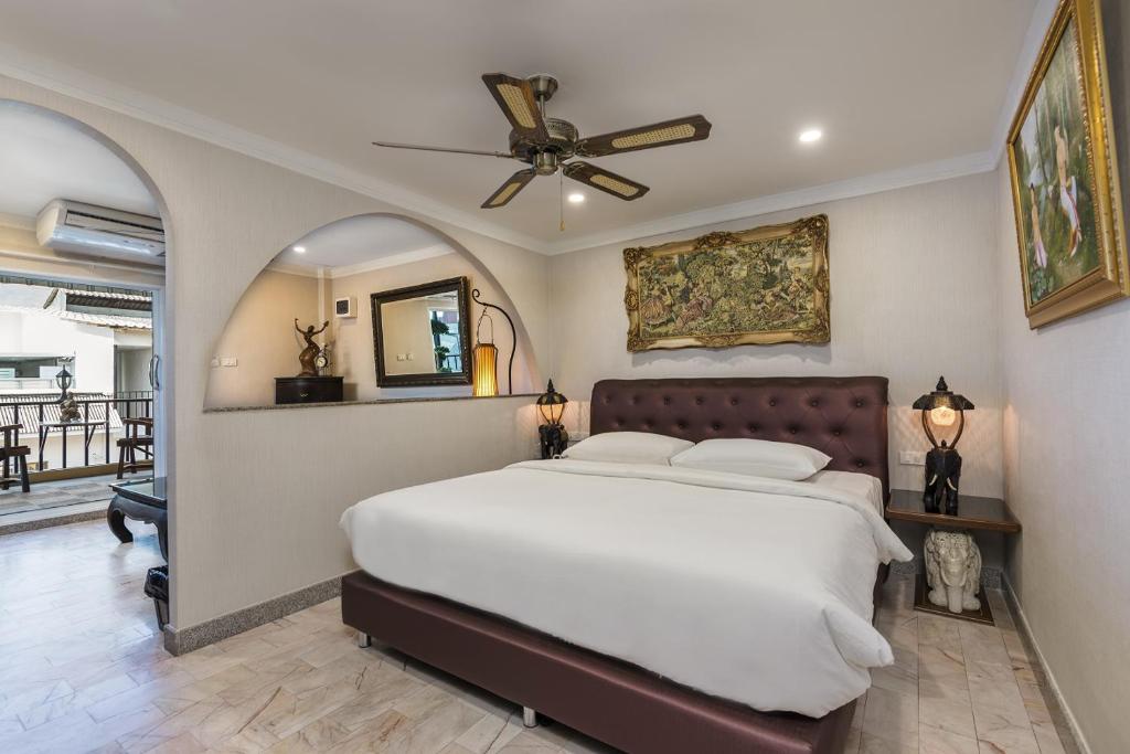 Сьюит (Люкс в пентхаусе), The Ambiance Hotel