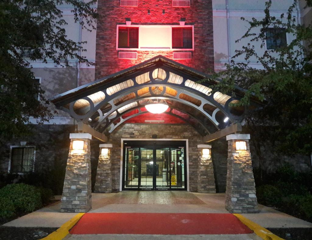 WeStay Suites - Covington Mandeville image