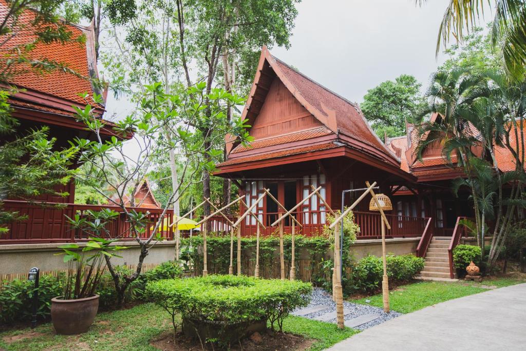 Вилла (Вилла с 3 спальнями), Курортный отель At Panta Phuket