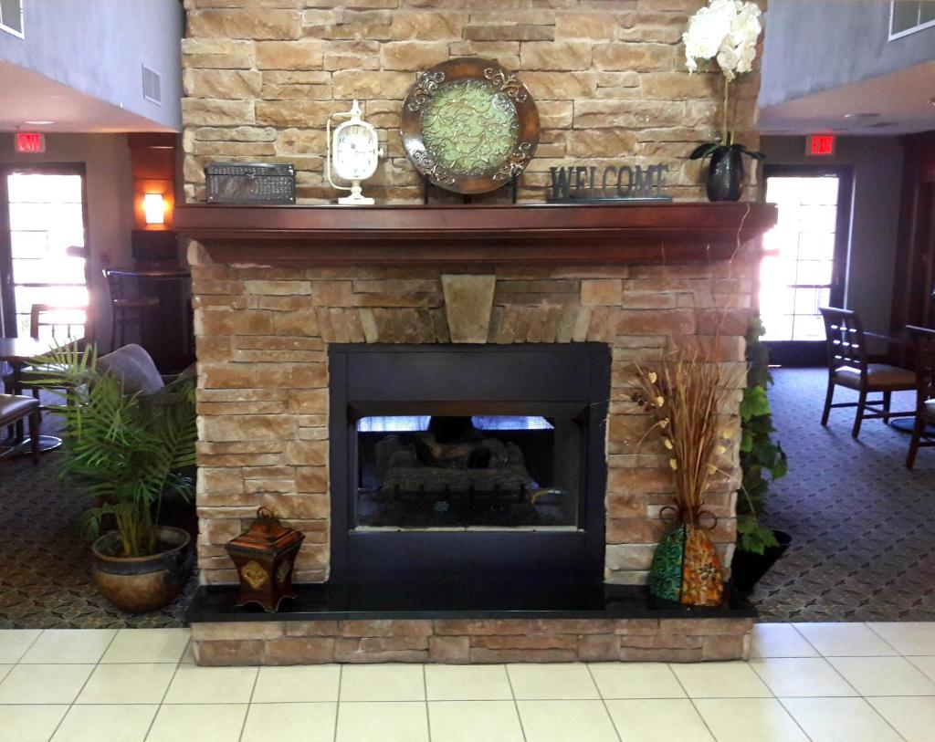 WeStay Suites - Covington/Mandeville photo 4