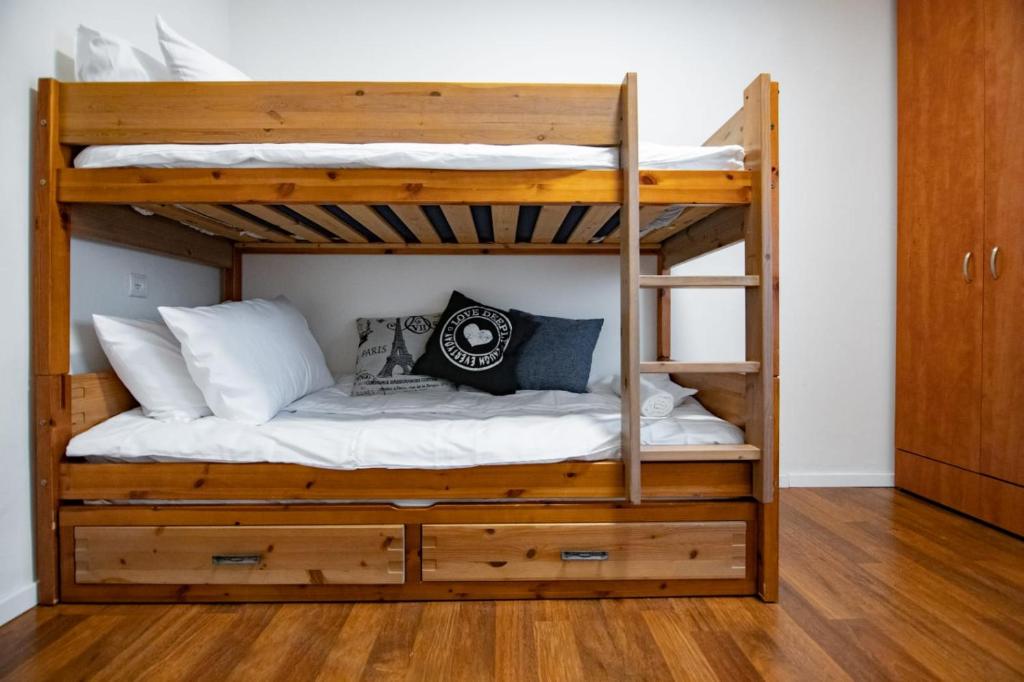 Art Apartment In Mamila - Parking Best Location 1 photo 4
