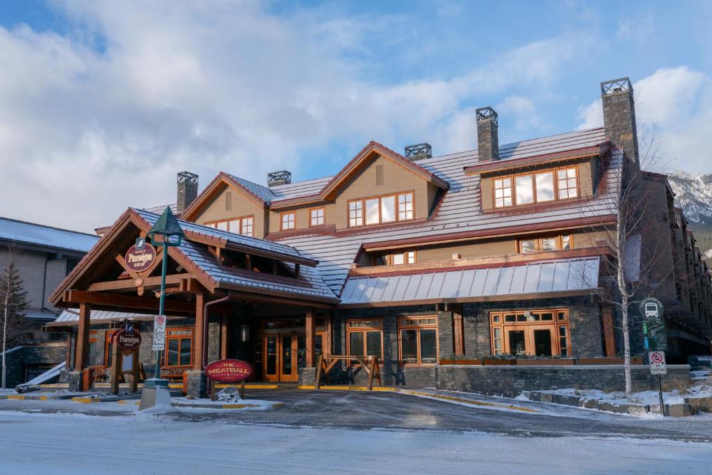 Banff Ptarmigan Inn photo 3