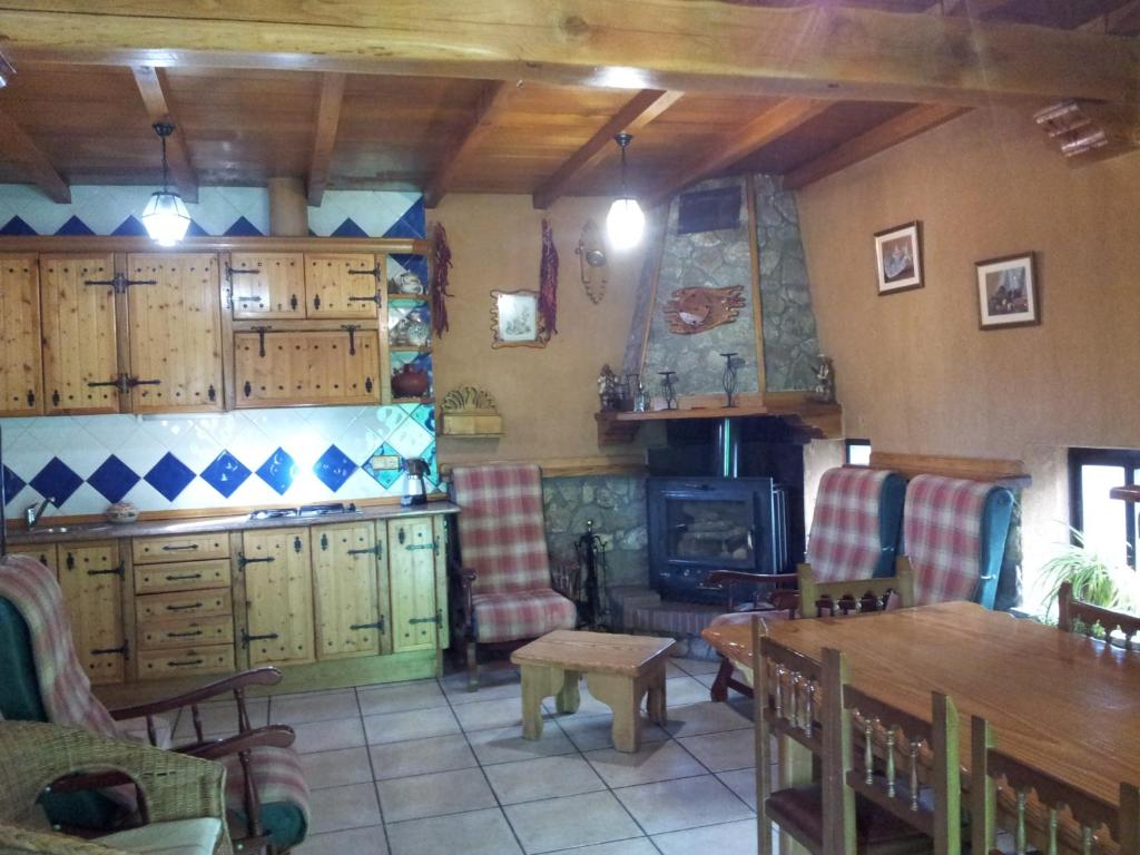 Casa Rural Santa Bárbara photo 2