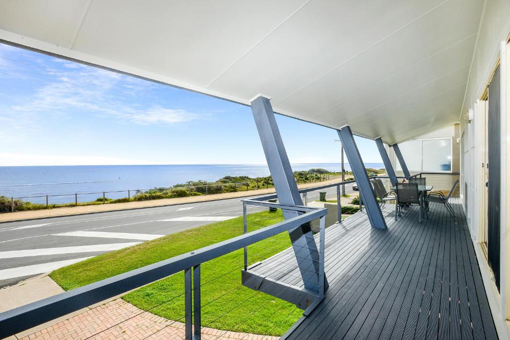 Salt - Aldinga Beach - C21 SouthCoast Holidays photo 1