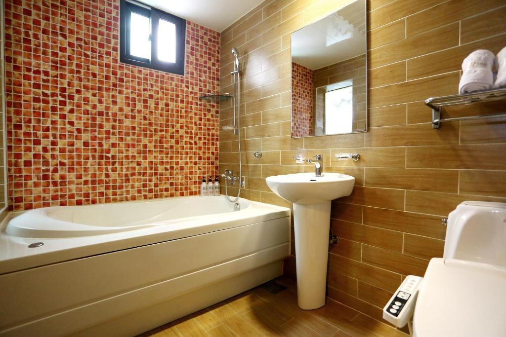 Hotel Tam photo 2