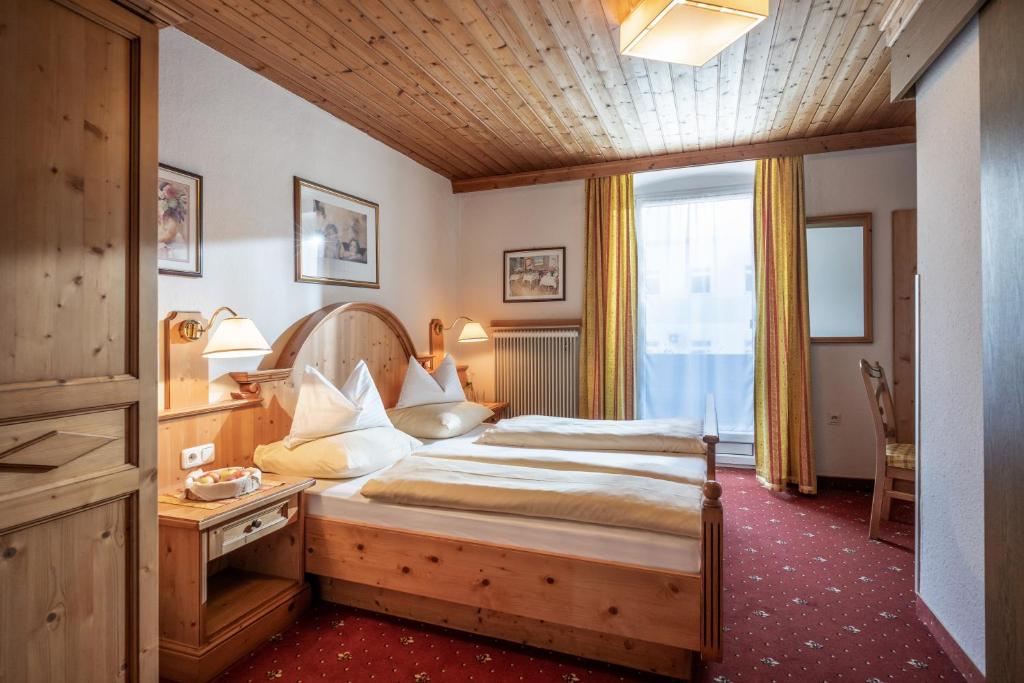 Hotel Garni Tirolerhof photo 1