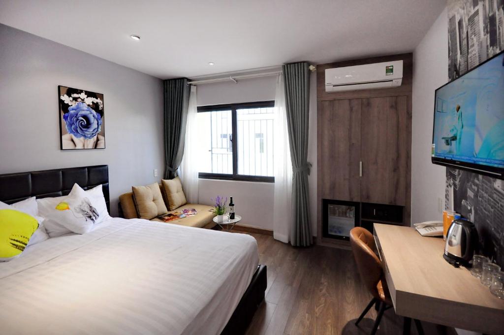 Двухместный (Двухместный номер с 2 отдельными кроватями и окном), King Homestay Hotel with terrace