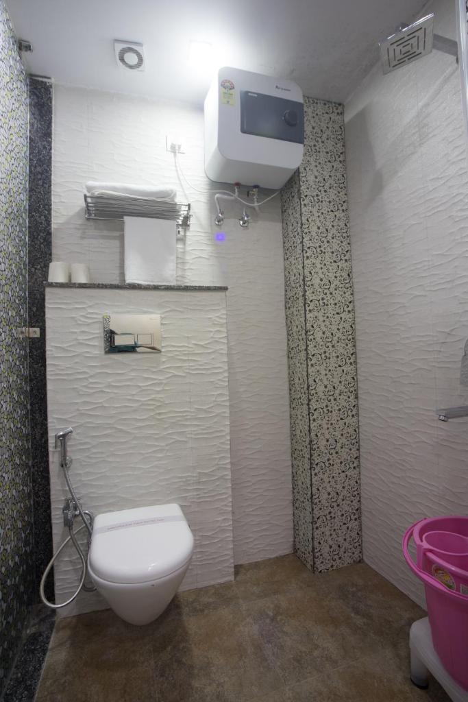 Двухместный (Стандартный двухместный номер с 1 кроватью), Hotel Harsha International