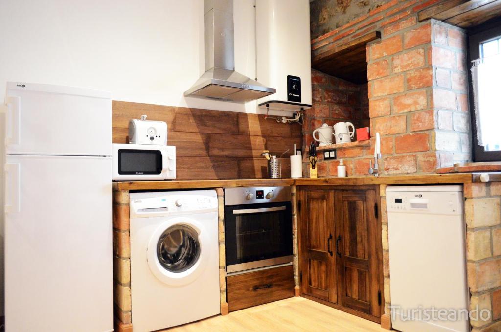 Apartamento Llerandi 1A - Céntrico y completamente reformado photo 3