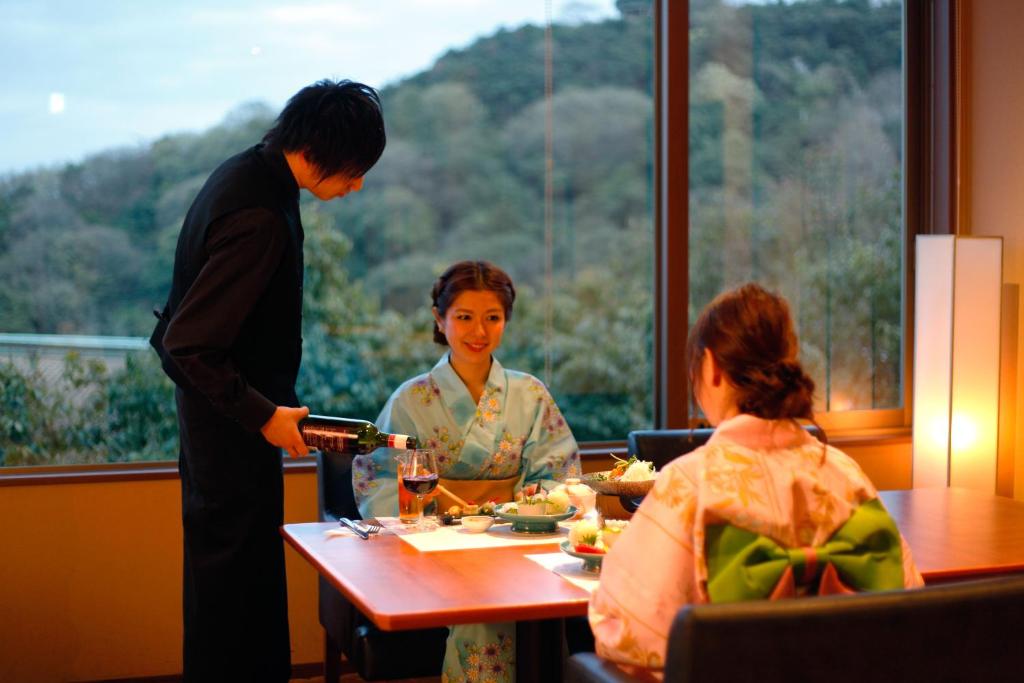 Kotohira Grand Hotel Sakuranosho photo 4