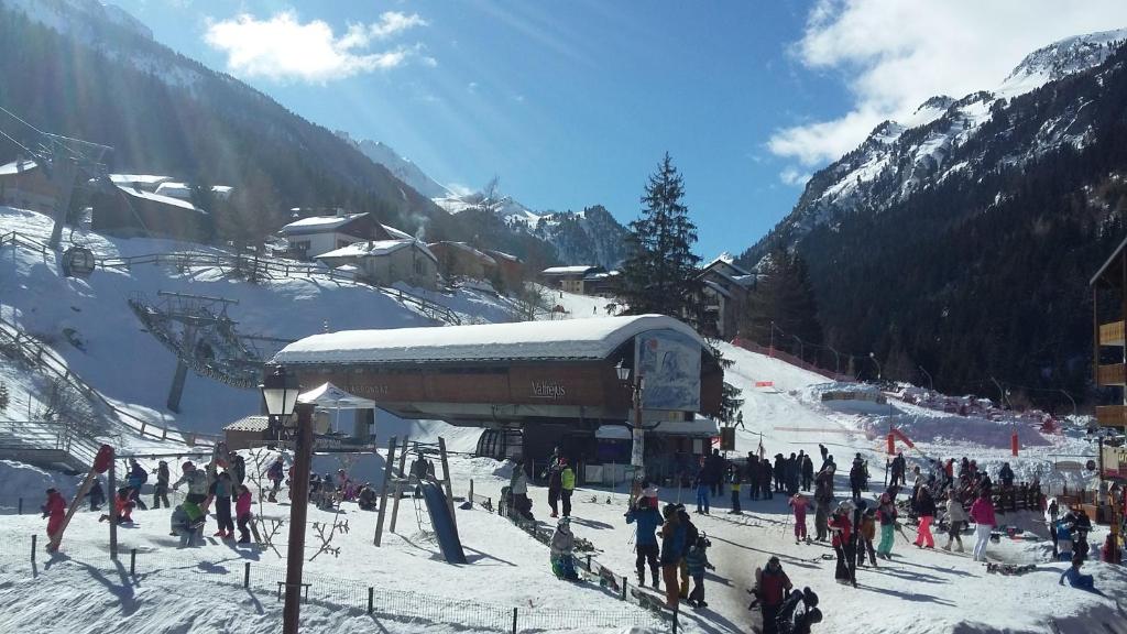 Appartement Valfréjus 5 personnes au pied des pistes photo 1
