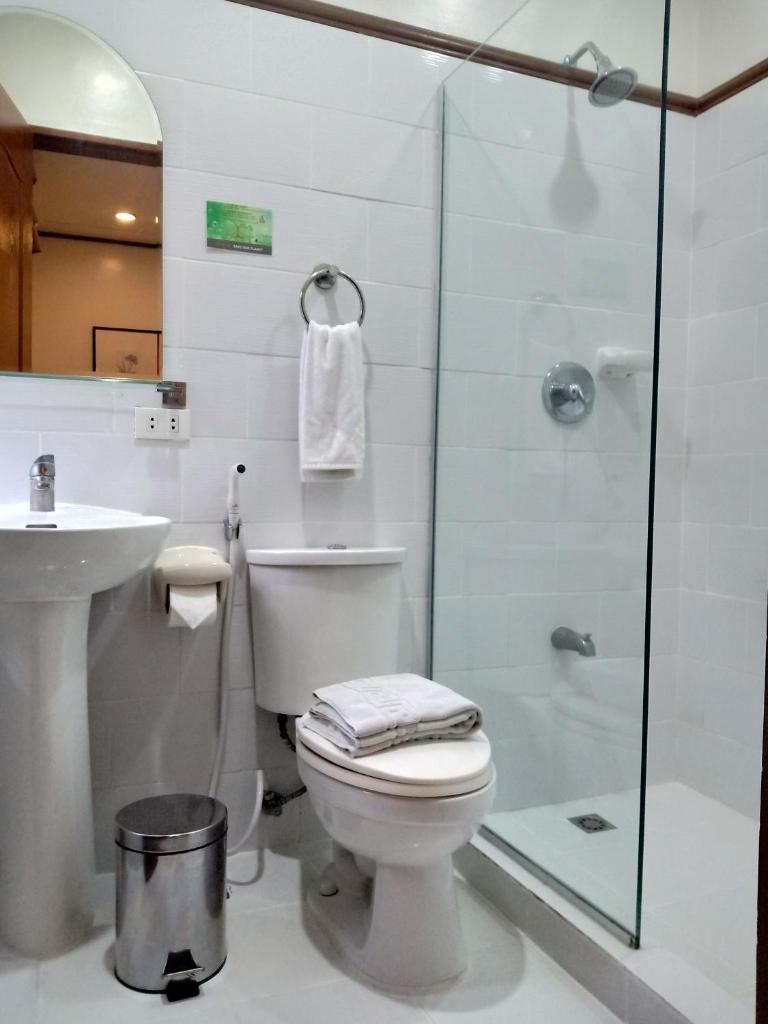 Casa Vallejo Hotel Baguio - Tap to explore photos