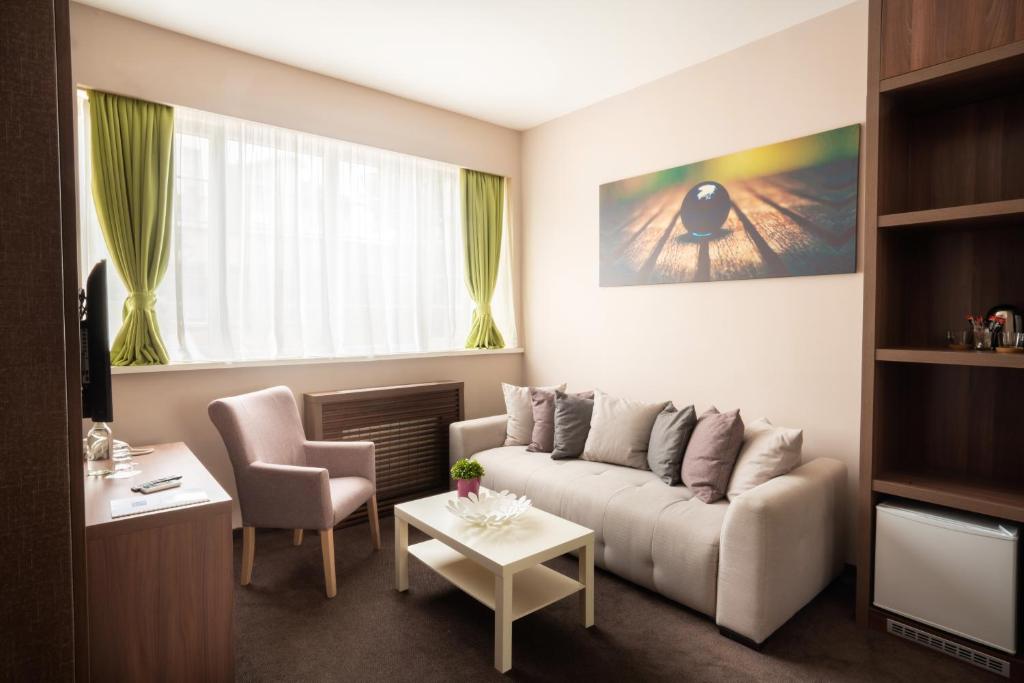 Сьюит (Люкс с 1 спальней), Veneti Suites