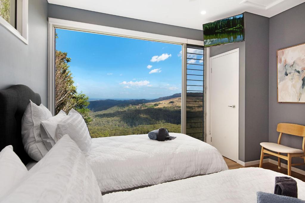 629 Balmoral Ridge photo 4