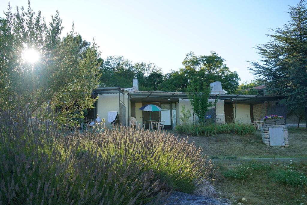 VVF Luberon Provence photo 2