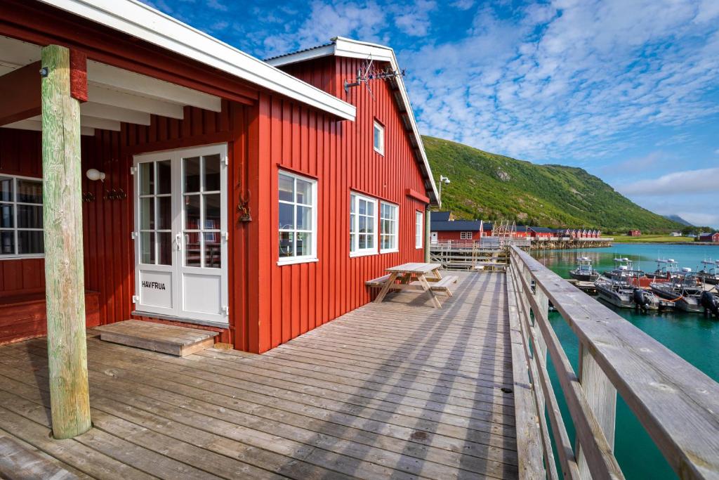 Lofoten Seaview Villa photo 2
