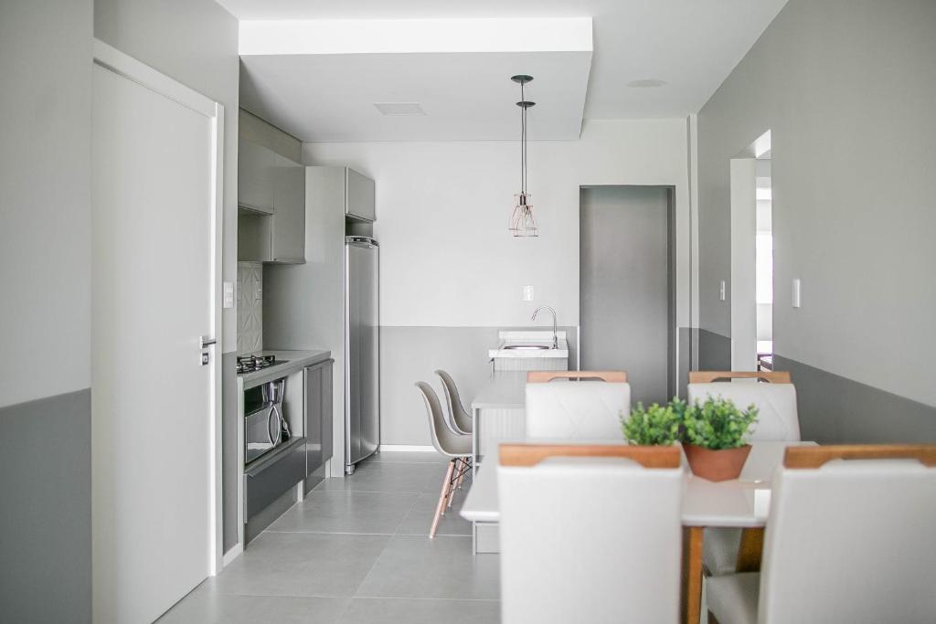 Apartamento Decorado e com Piscina photo 2