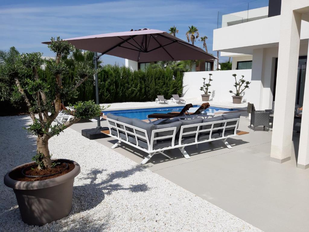 Villa La Marina photo 1