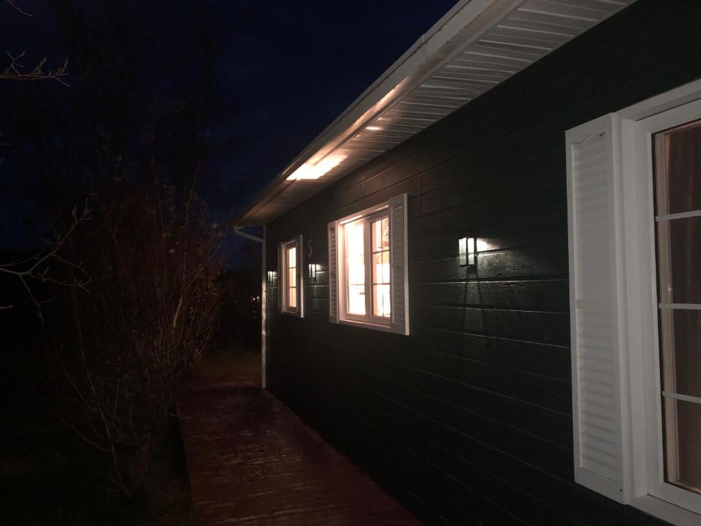 Eyjasol Cottages photo 2