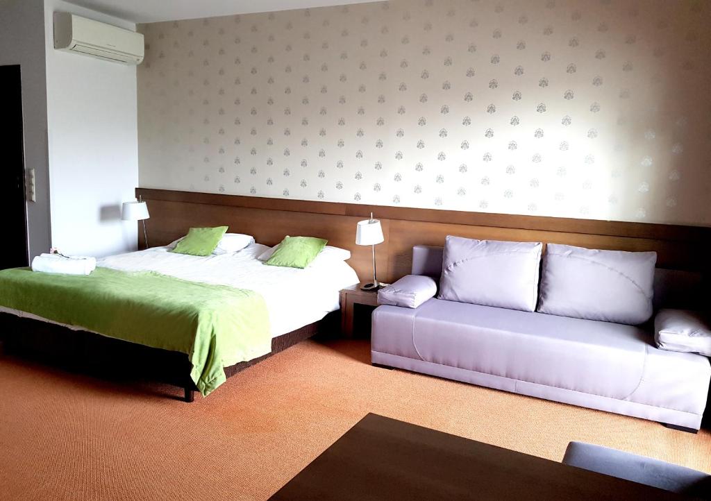 Апартаменты (Улучшенные апартаменты), Hotel Willowa