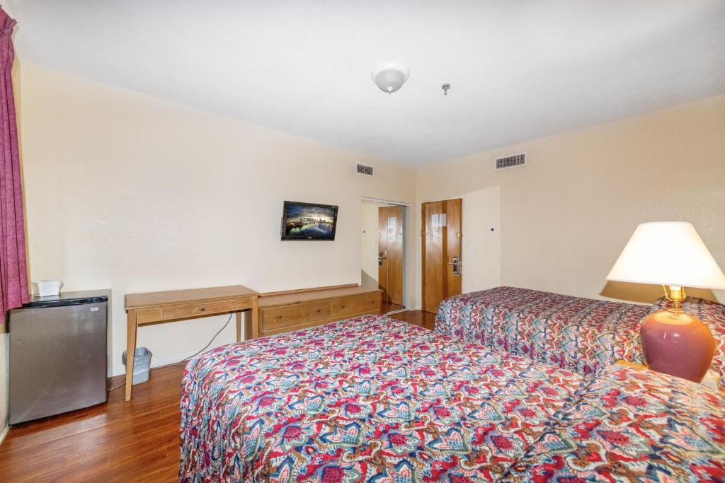 Двухместный (Двухместный номер Делюкс с 1 кроватью), Ocean Beach Suites