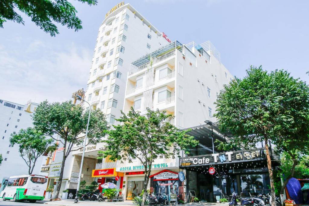 Areca Riverside Hotel