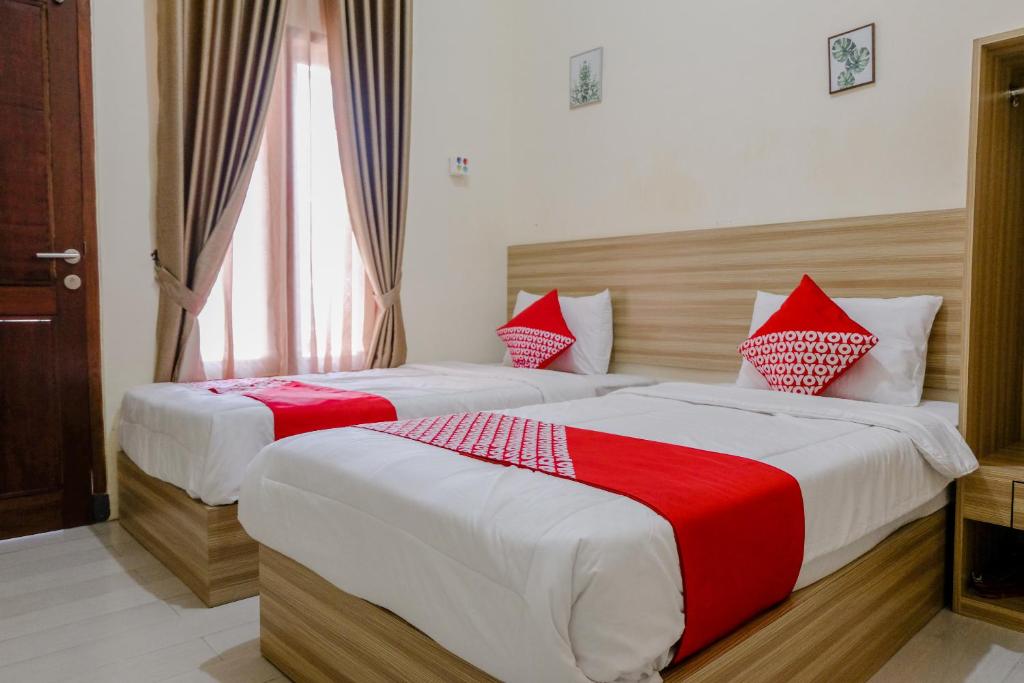 OYO 1566 El Reyshi Family Residence Syariah photo 1