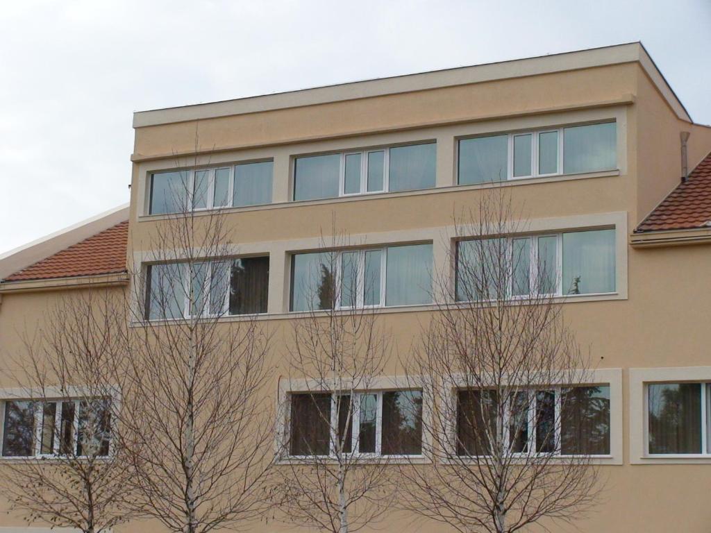 Garni Hotel BaMBiS photo 4