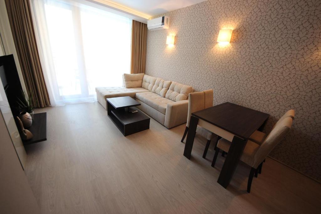 Menada Harmony Suites II Apartments - Tap to explore photos