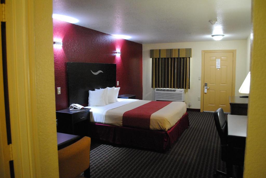 Scottish Inns Fort Worth photo 2