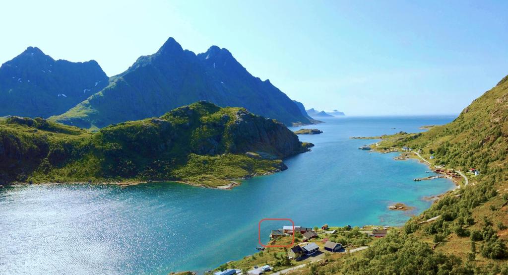 Lofoten Troll View photo 2