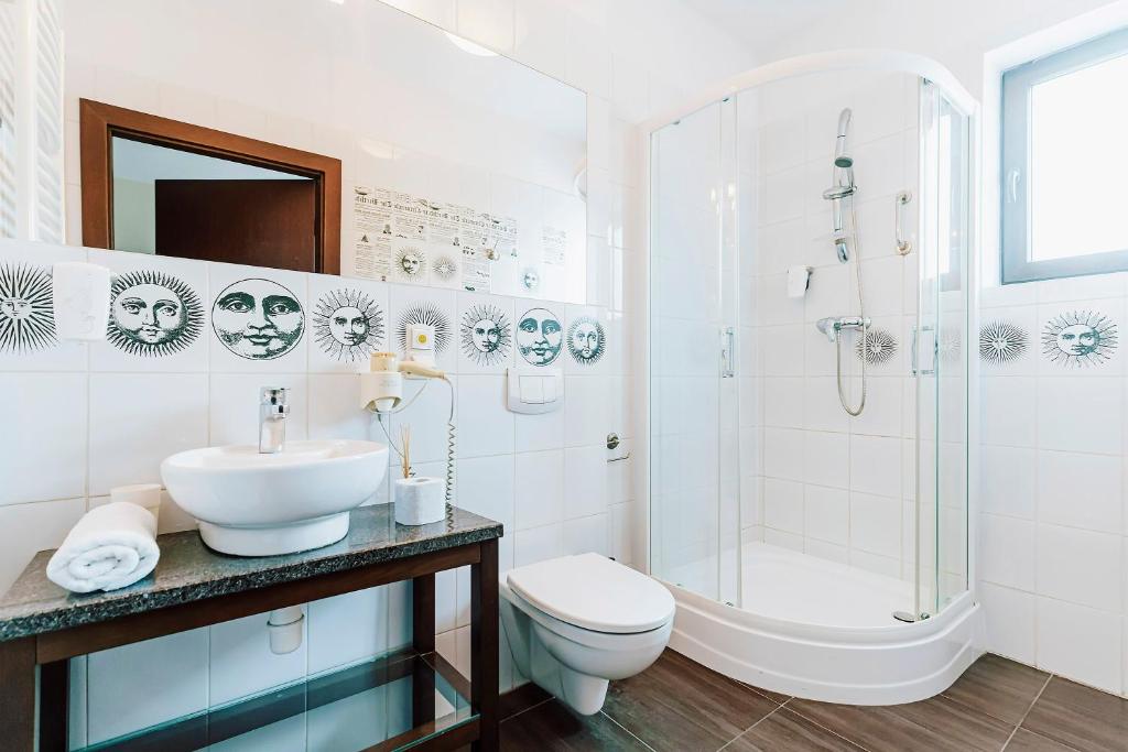 Одноместный (Одноместный номер с собственной ванной комнатой), Hotel Willowa