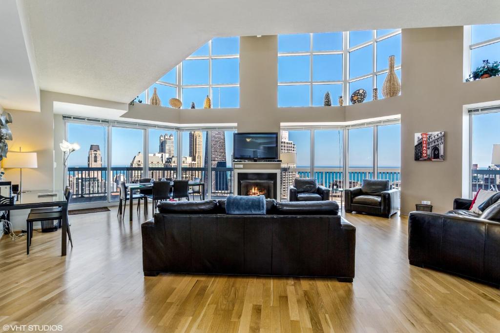 Апартаменты (Апартаменты 1 в пентхаусе с 3 спальнями), The Penthouse at Grand Plaza