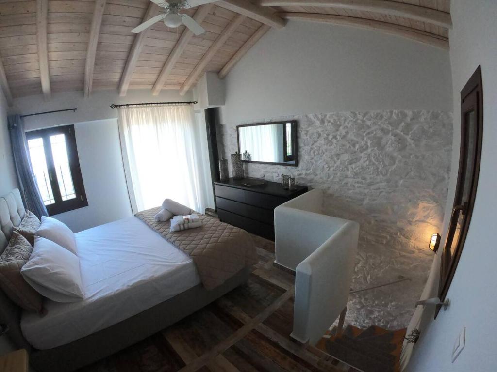 Zoes House photo 4