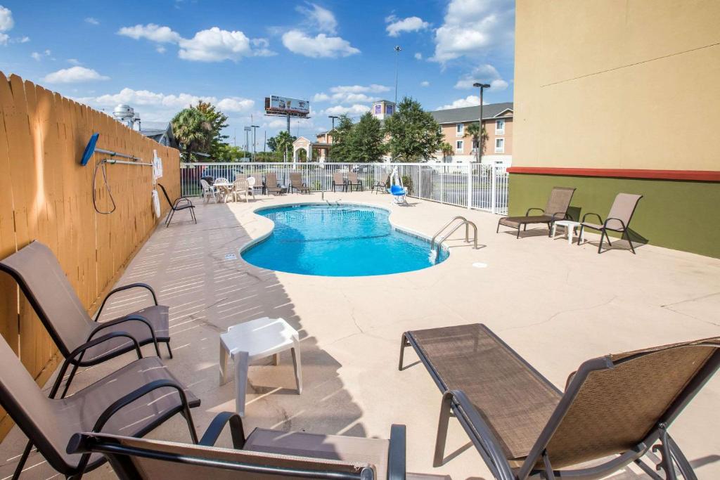 Econo Lodge Valdosta photo 4