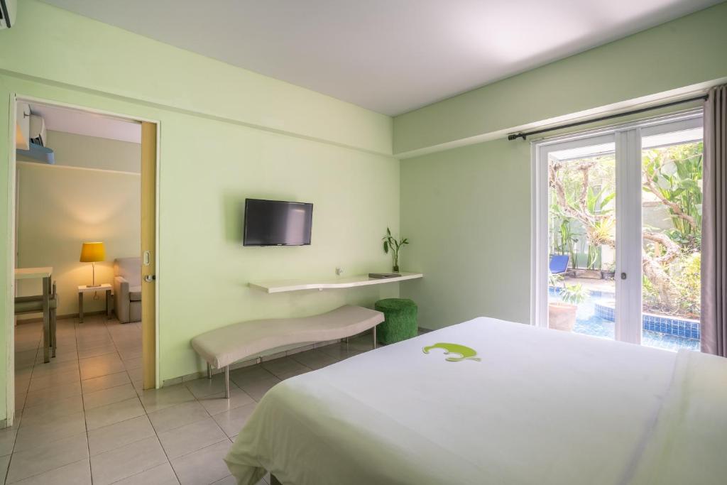 Двухместный (Двухместный номер EDEN Suite с 1 кроватью и балконом), EDEN Hotel Kuta Bali