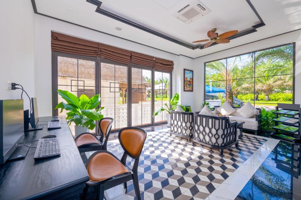 Fivitel Hoi An Hotel