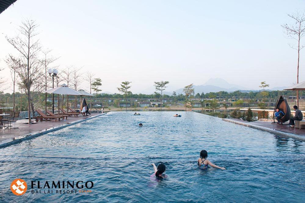 F18 Villa Flamingo Dai Lai Resort