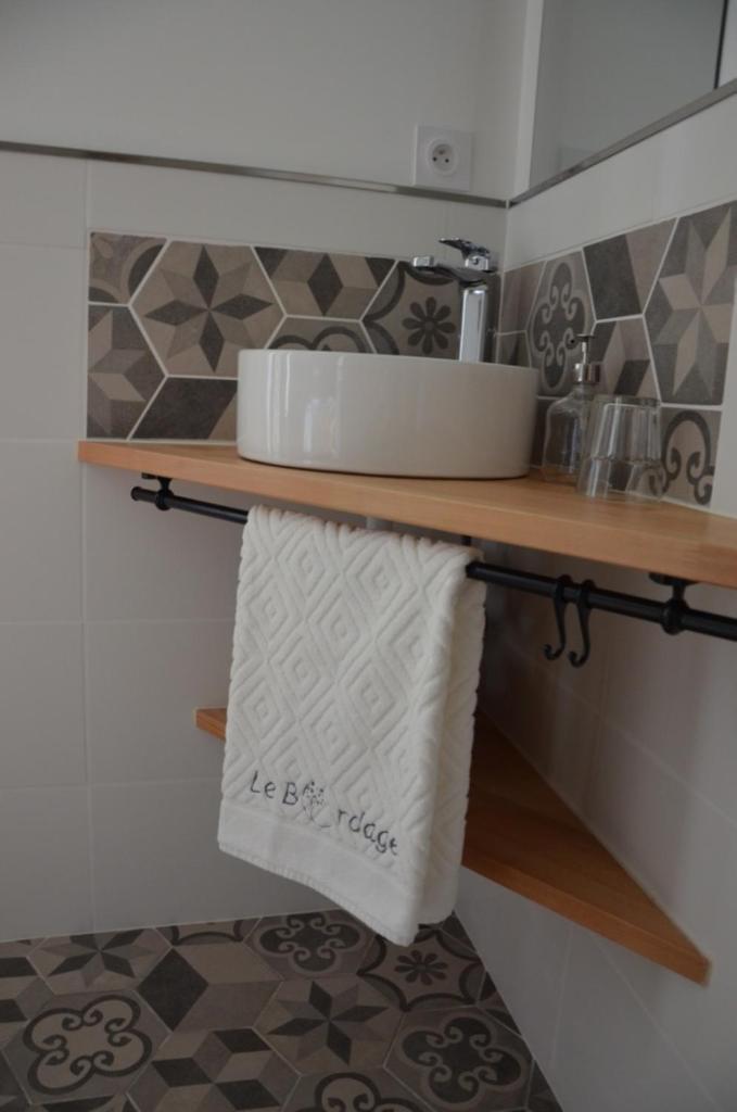 B&B LE BORDAGE photo 1