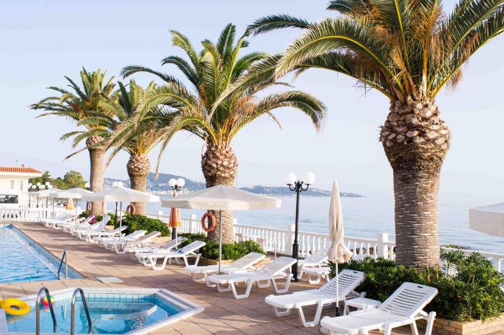 Paradise Beach Hotel photo 4