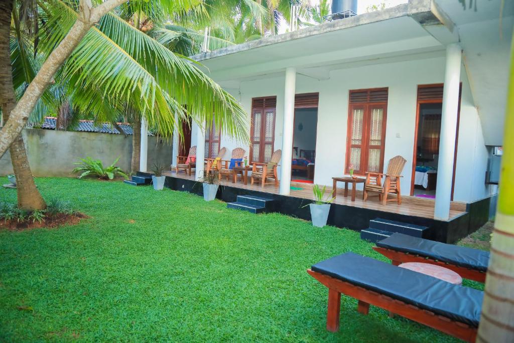 Hasaranga Holiday House photo 1