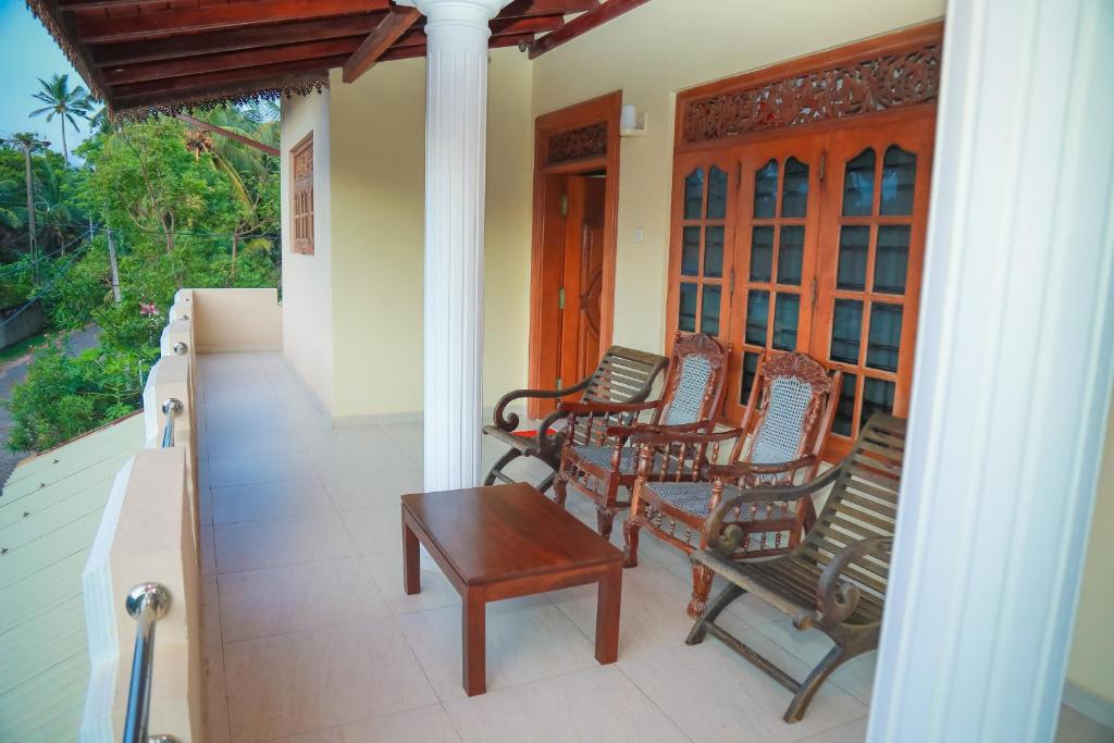 Hasaranga Holiday House photo 2
